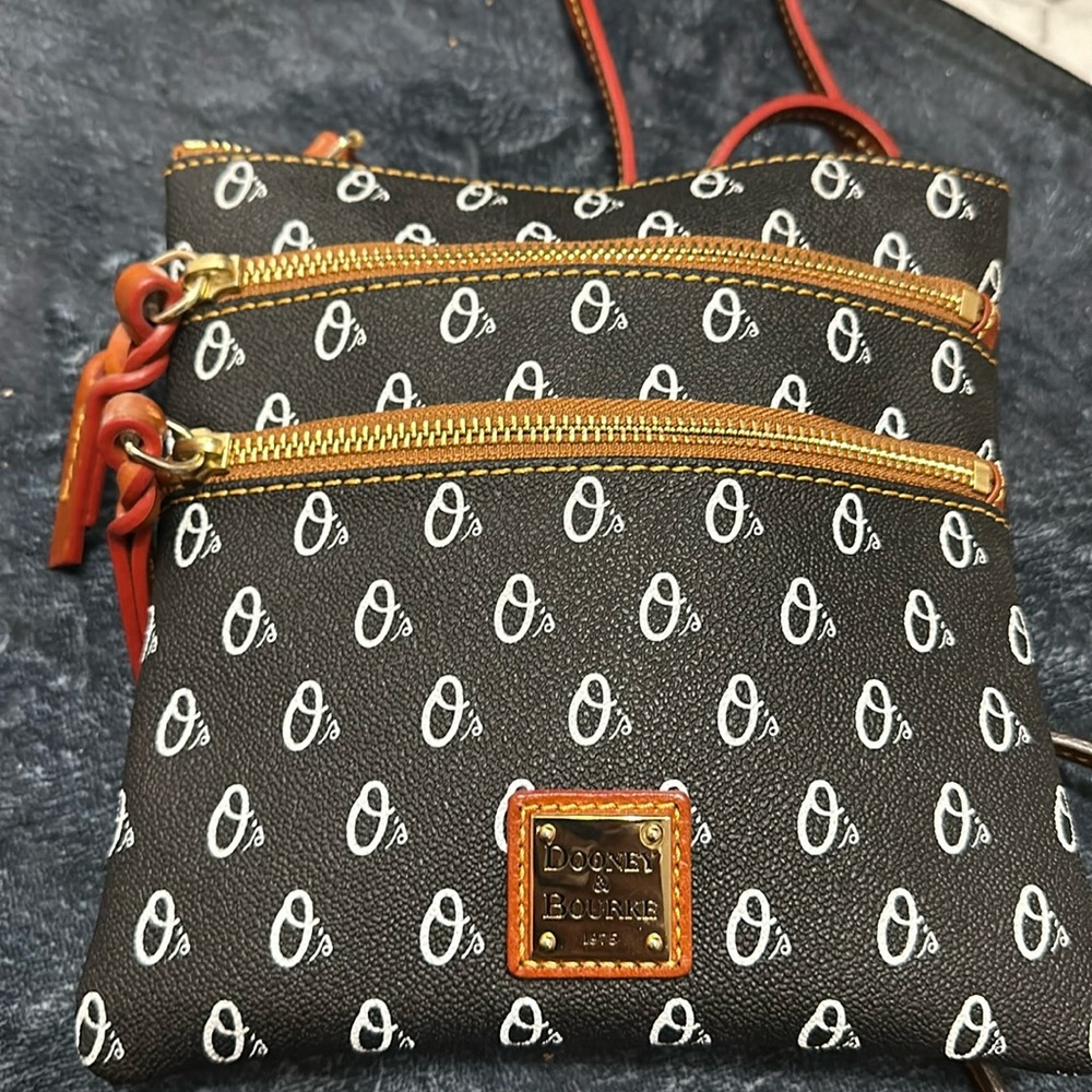 Dooney&Bourke crossbody Baltimore Orioles bag